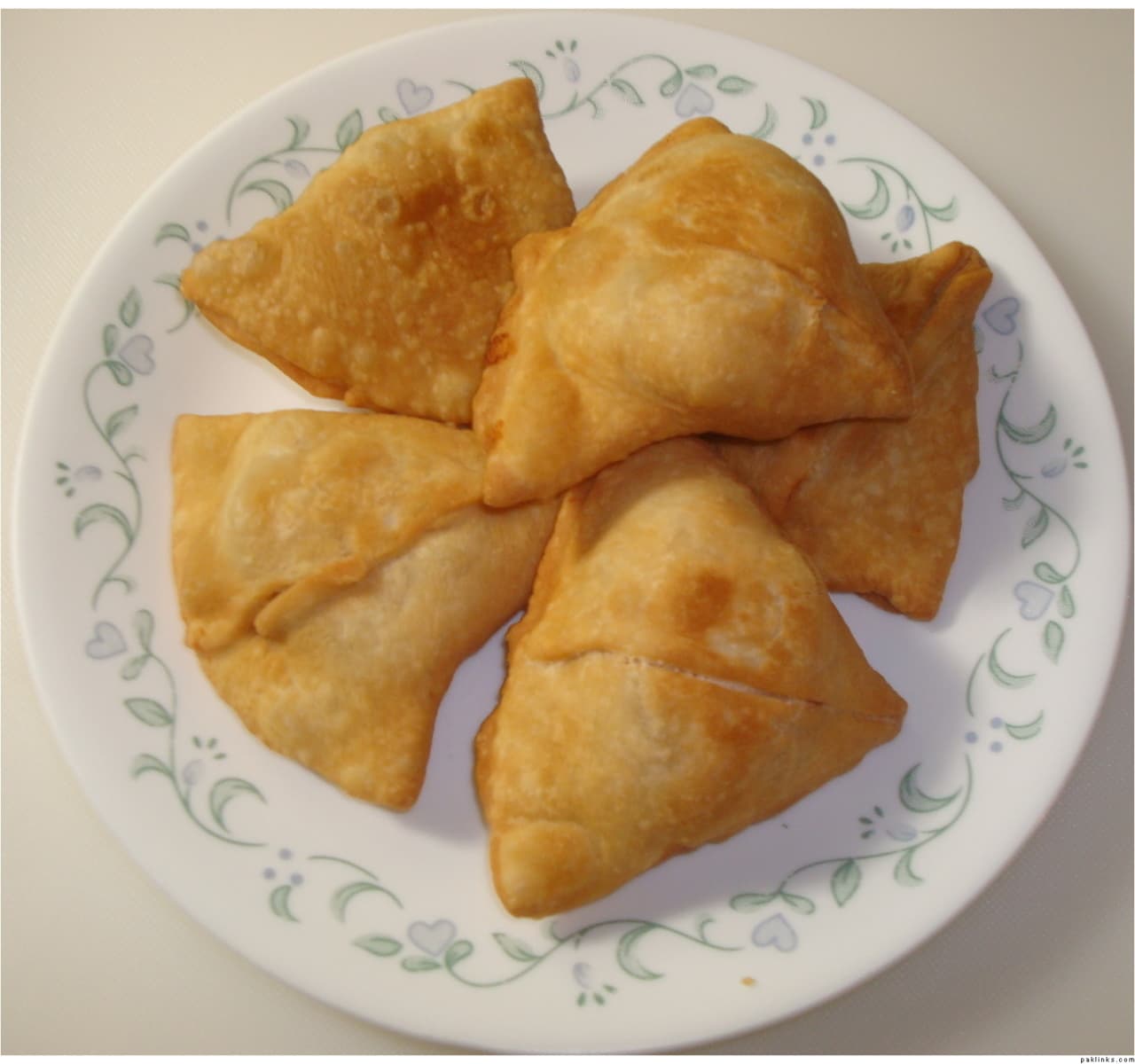 Thiên Đường Ăn Vặt Cô Giang